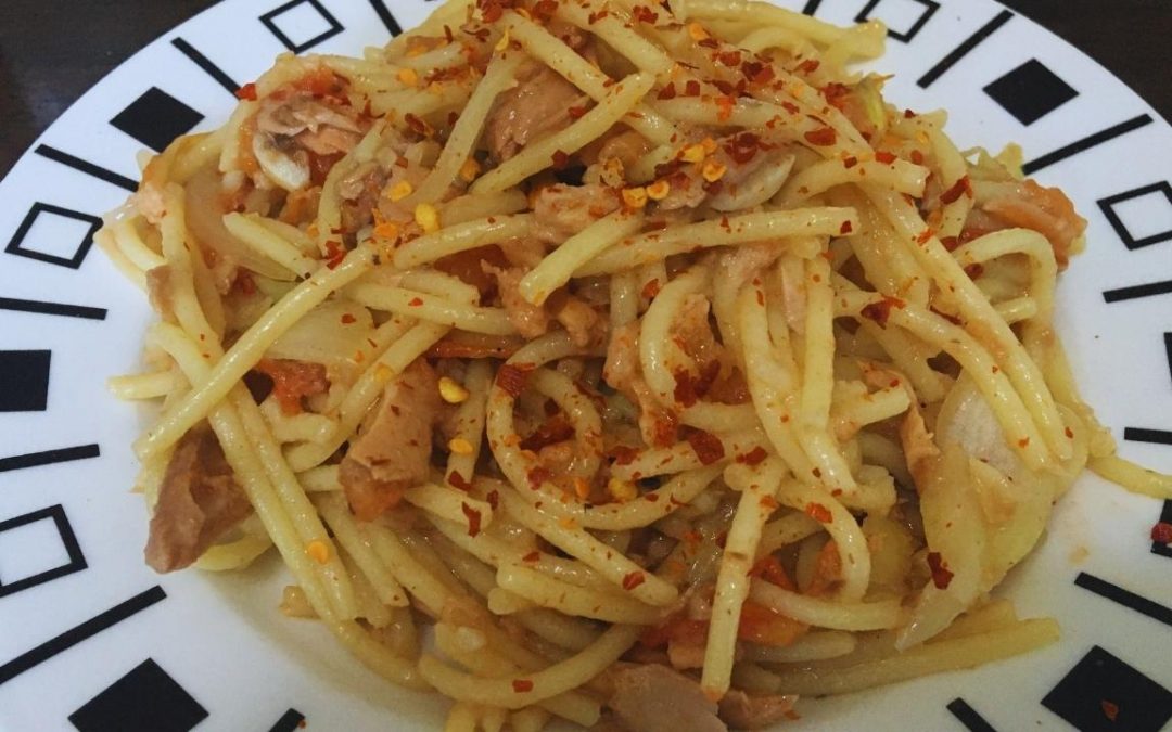 Pasta with century tuna